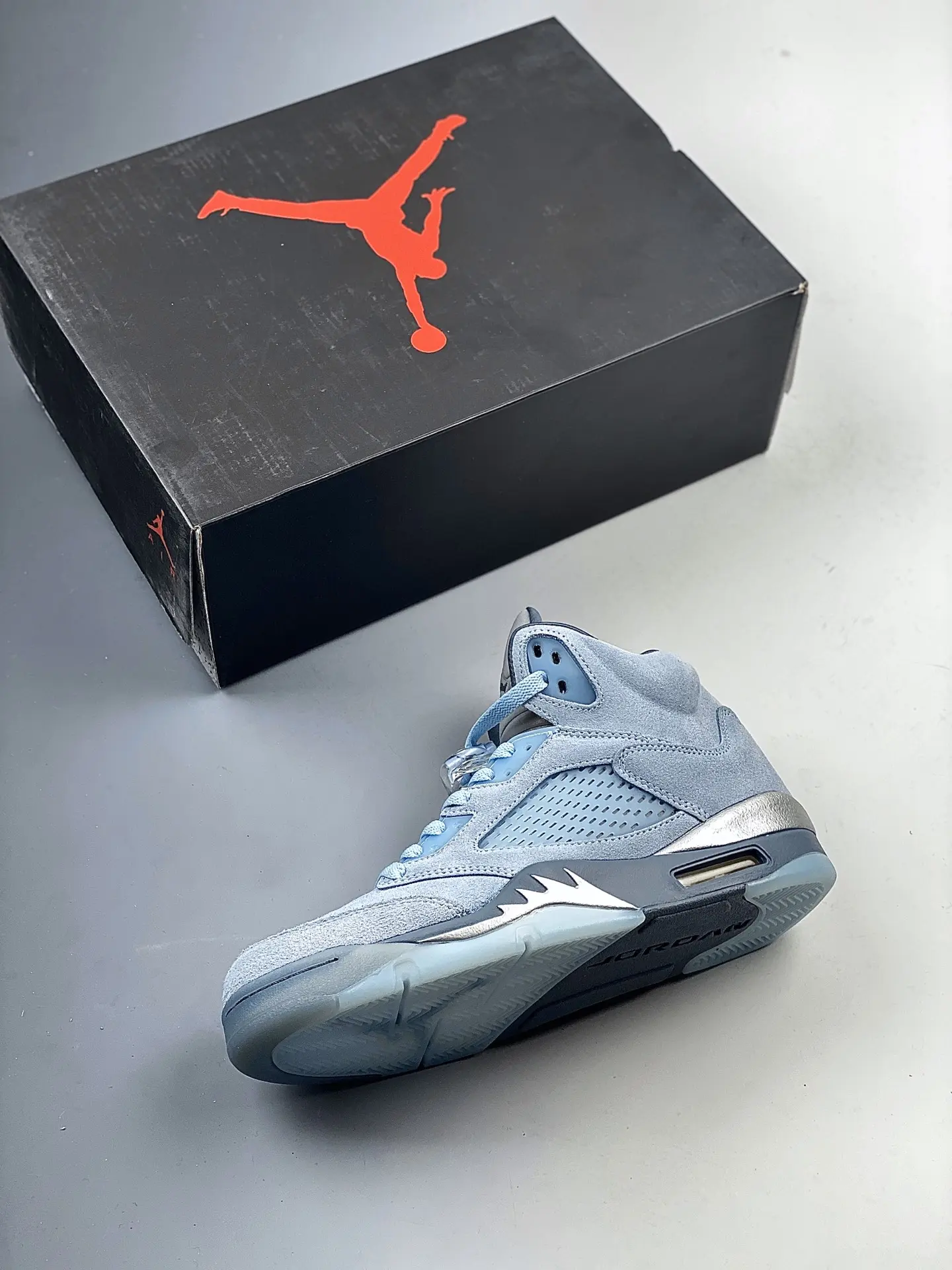 Nike Air Jordan 5 Retro Women's Blue Bird Basketball Shoes Review | YtaYta