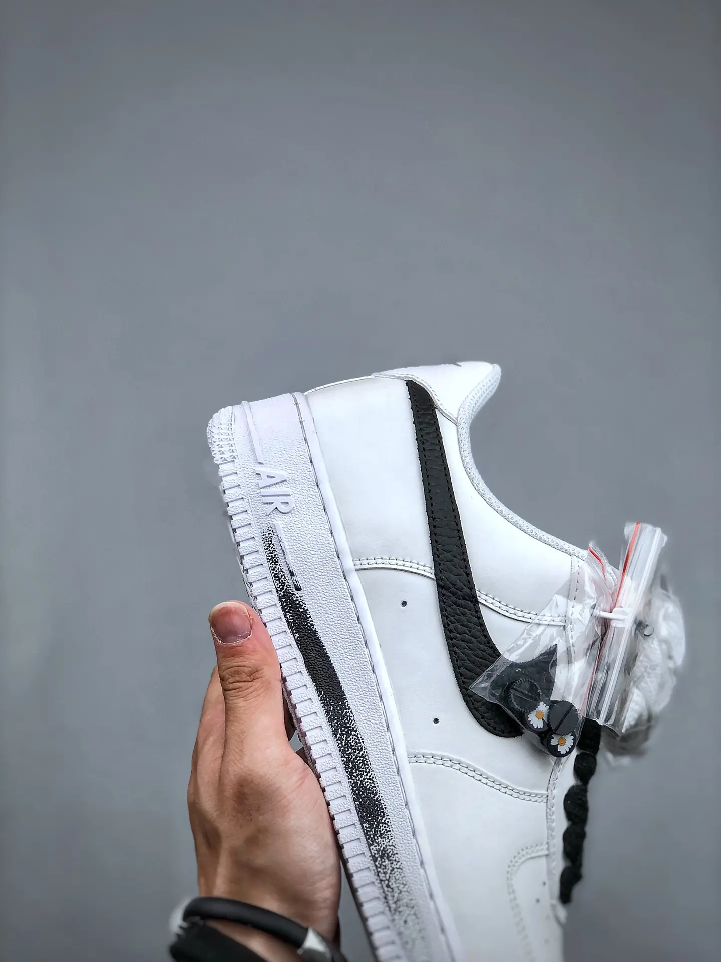 Nike x Paranoise Air Force 1 '07 White Shoes Review | YtaYta