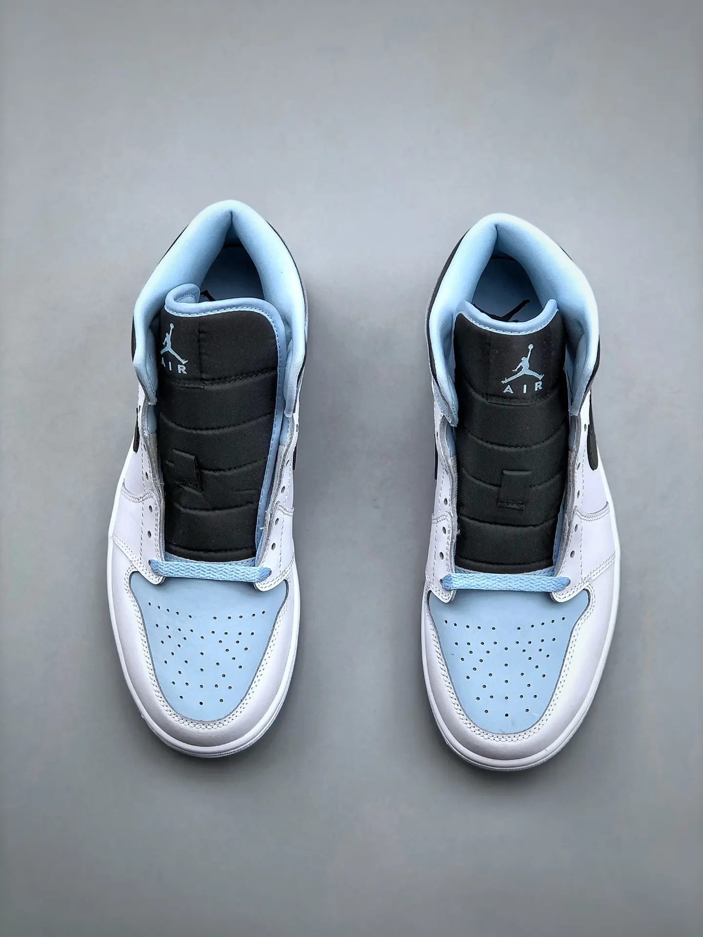 Air Jordan 1 Mid SE White Ice Blue Shoes Review | YtaYta